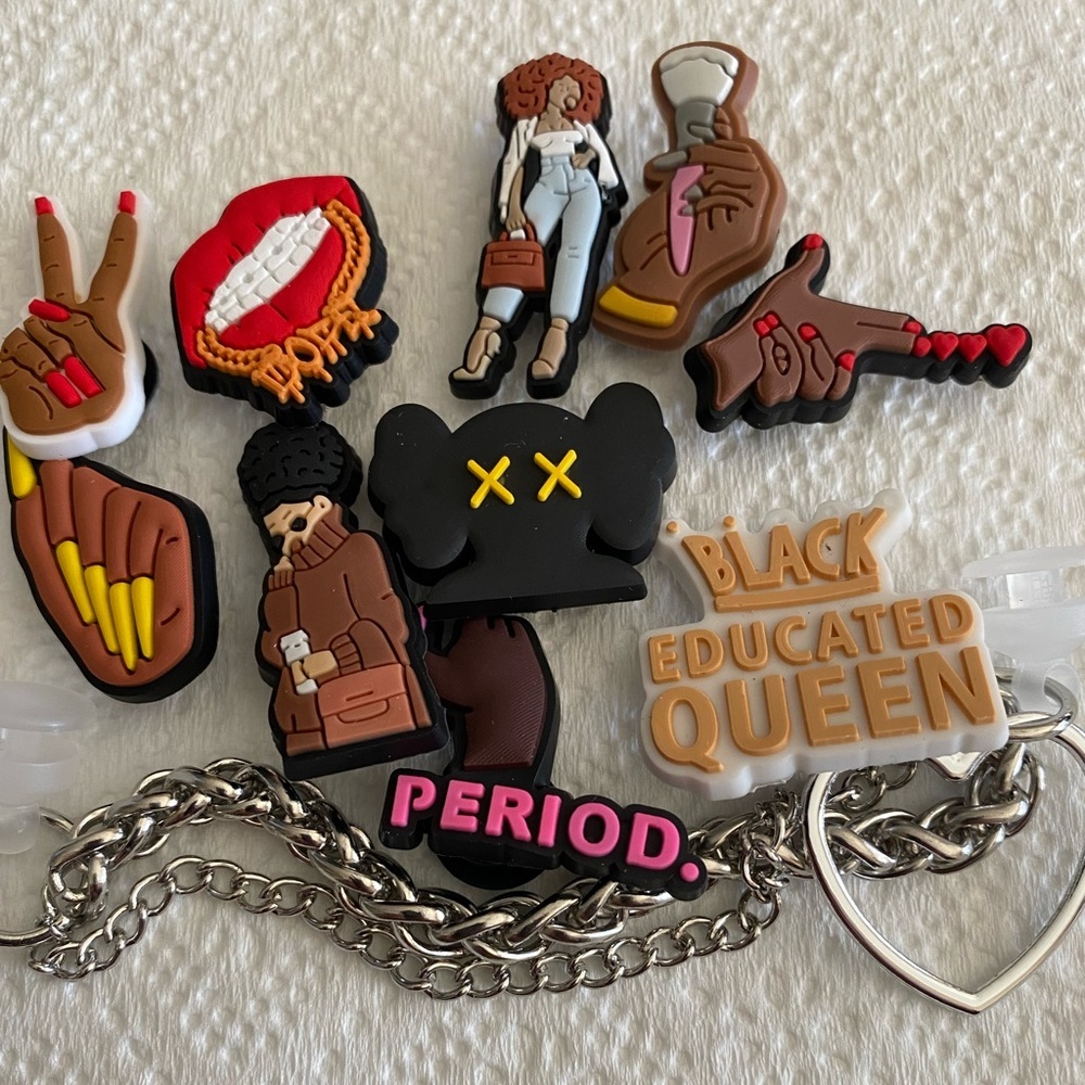 Croc charms chain with 10 charms